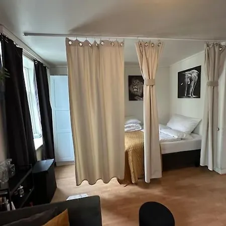 Cozy One Whole In The Heart Of To Yourself Apartamento